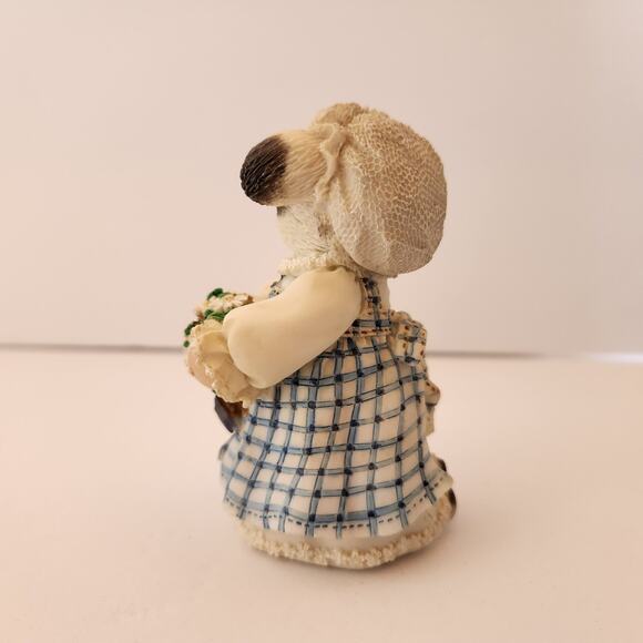 Mary's Moo Moos "Milk Maid" 1995 Enesco Figurine - Picture 3 of 8
